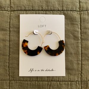 [LOFT] Tortoise Resin Pull Through Earrings